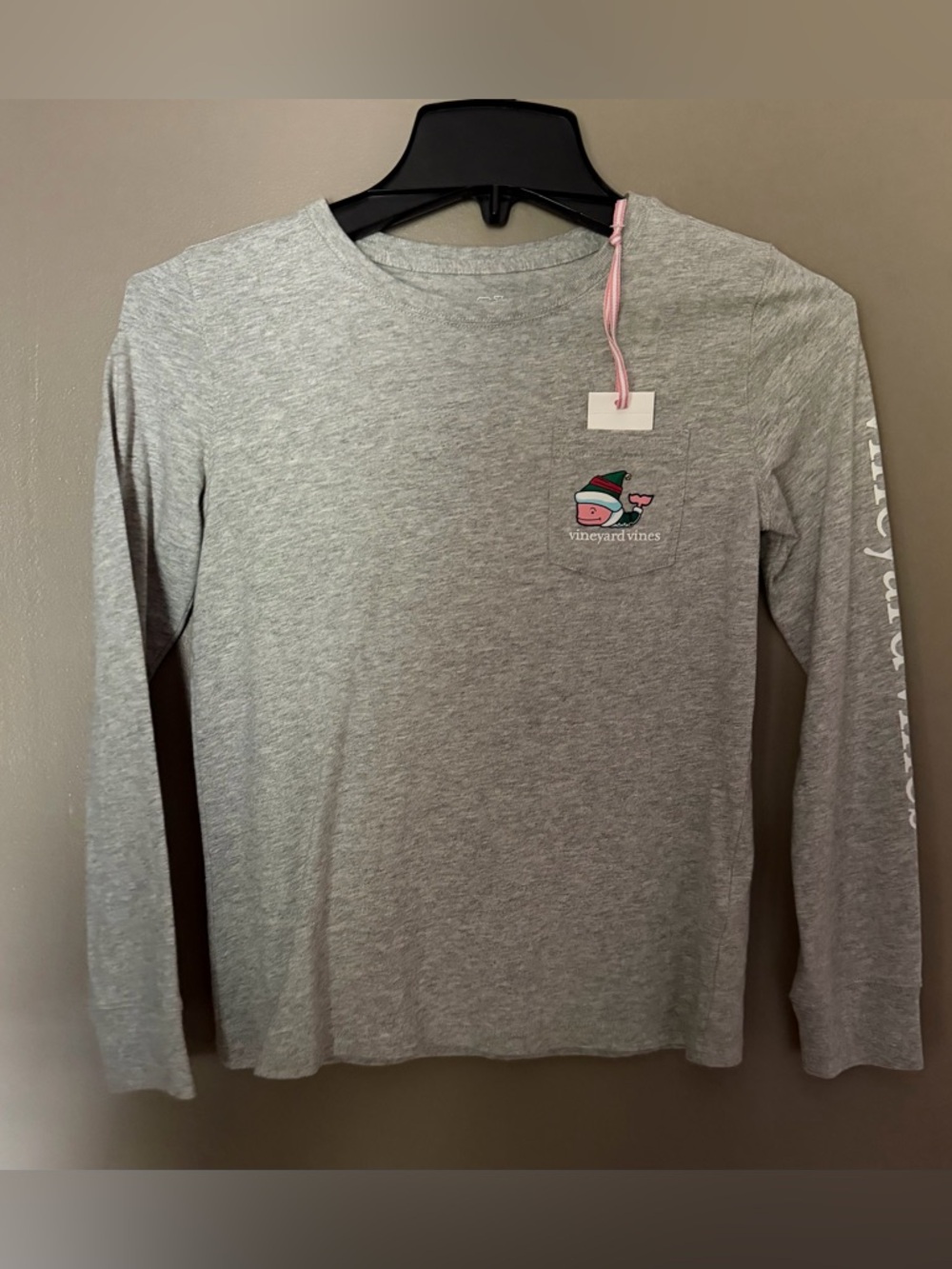 NWT Vineyard Vines Girls Christmas Elf Whale Long Sleeve Pocket Tee Size M 10-12